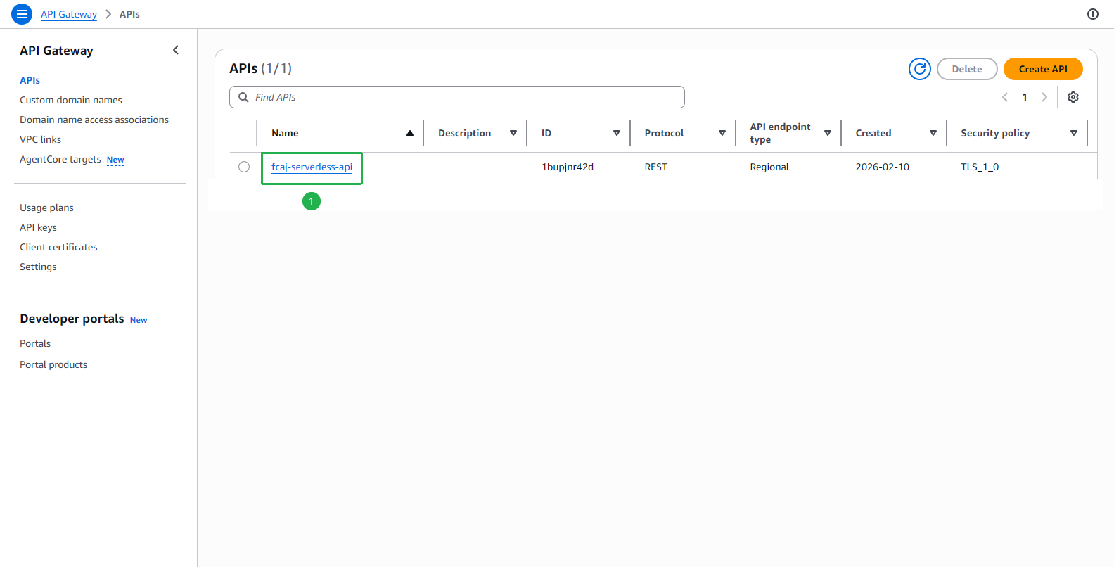 API Gateway - fcaj-serverless-api